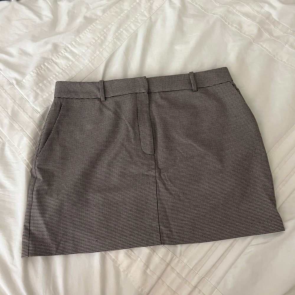 Wayf Mini Skirt size medium